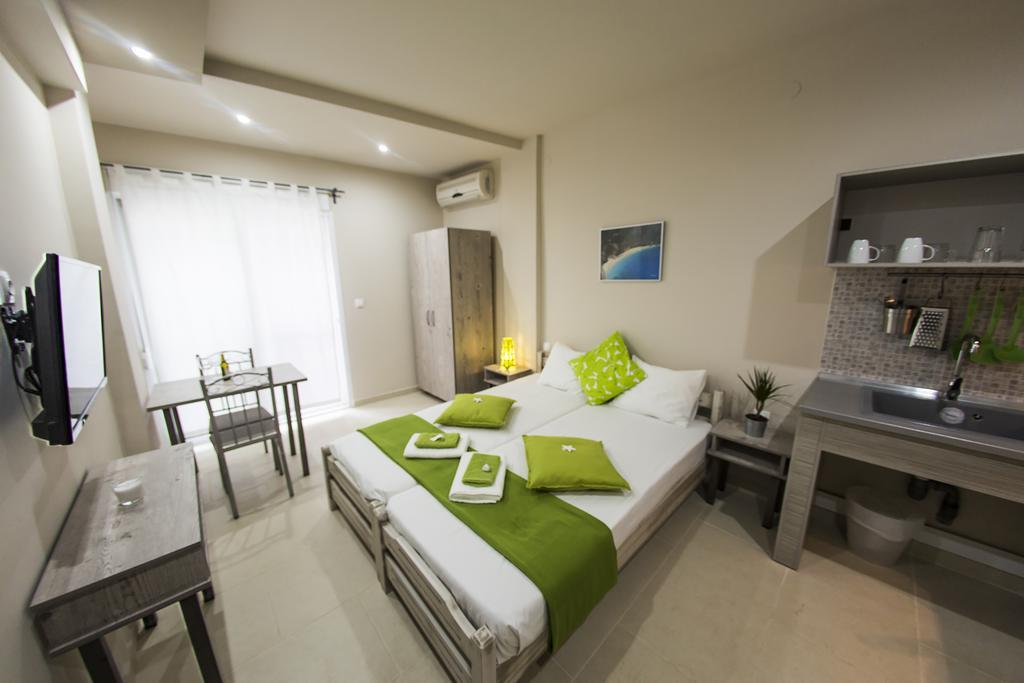 Zonita Guest House Nea Plagia Exterior foto