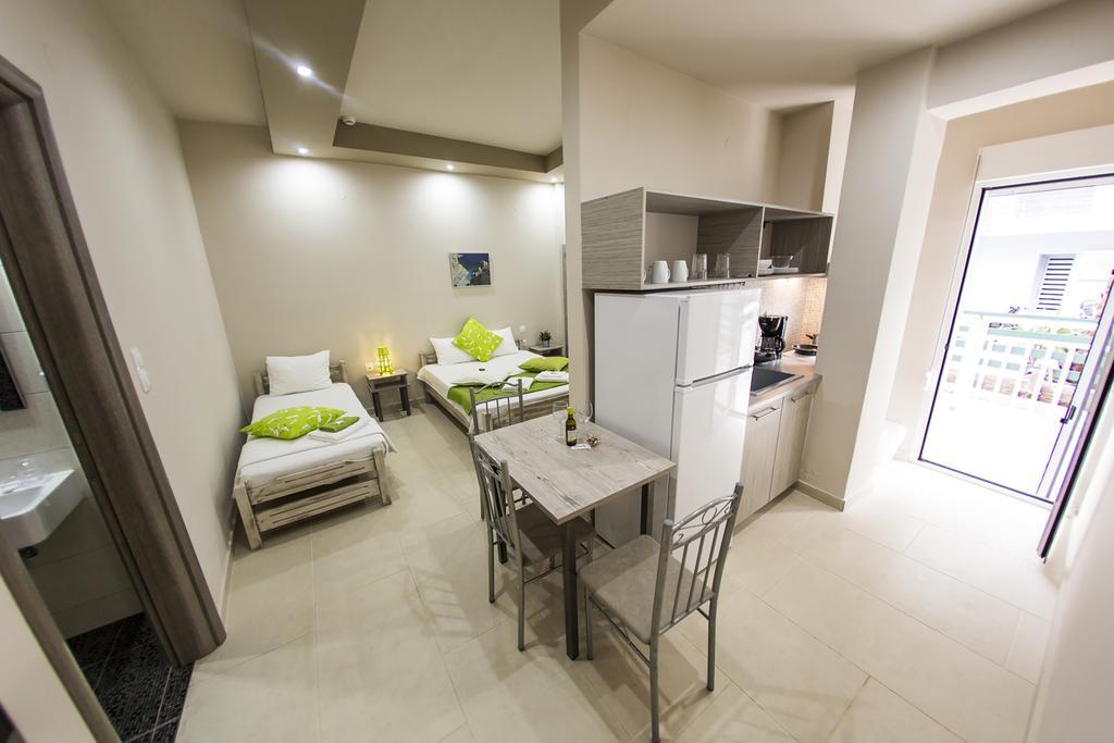 Zonita Guest House Nea Plagia Exterior foto